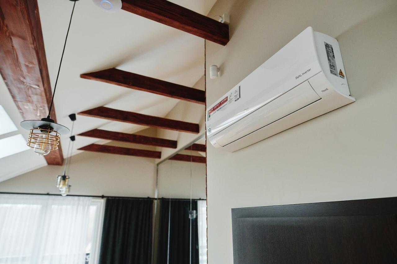 M&M Apartamenty Jasionka Bagian luar foto